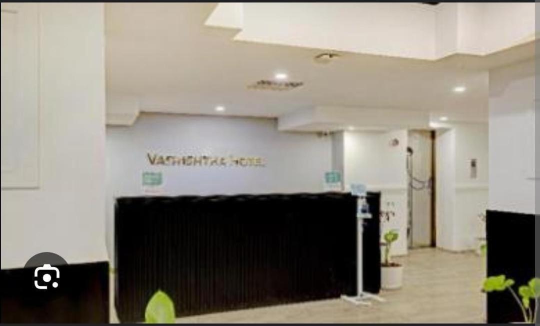 Hotel Blossom Vashishtha - Free Lunch Or Dinner- Free Breakfast